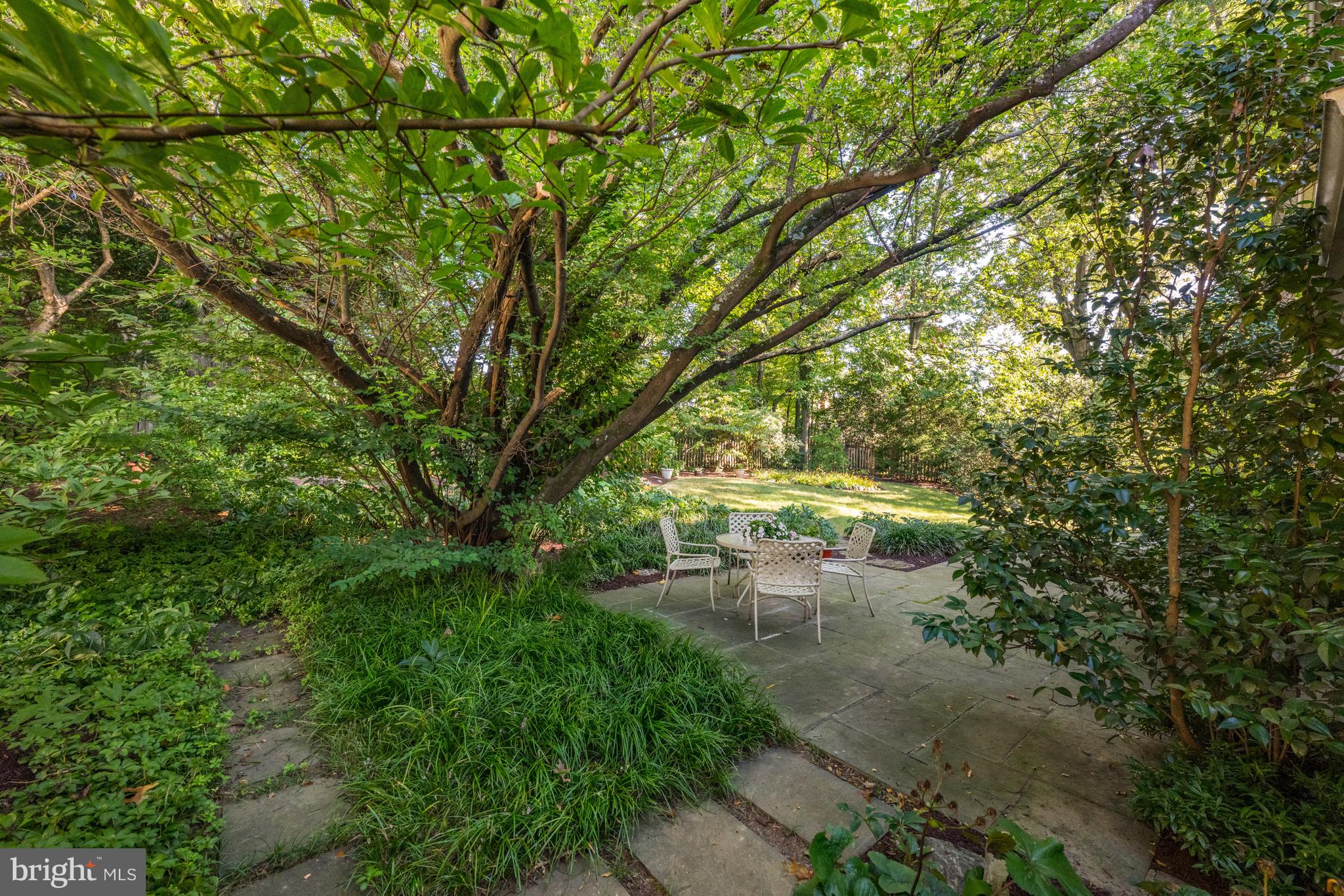 11805 HITCHING POST LANE