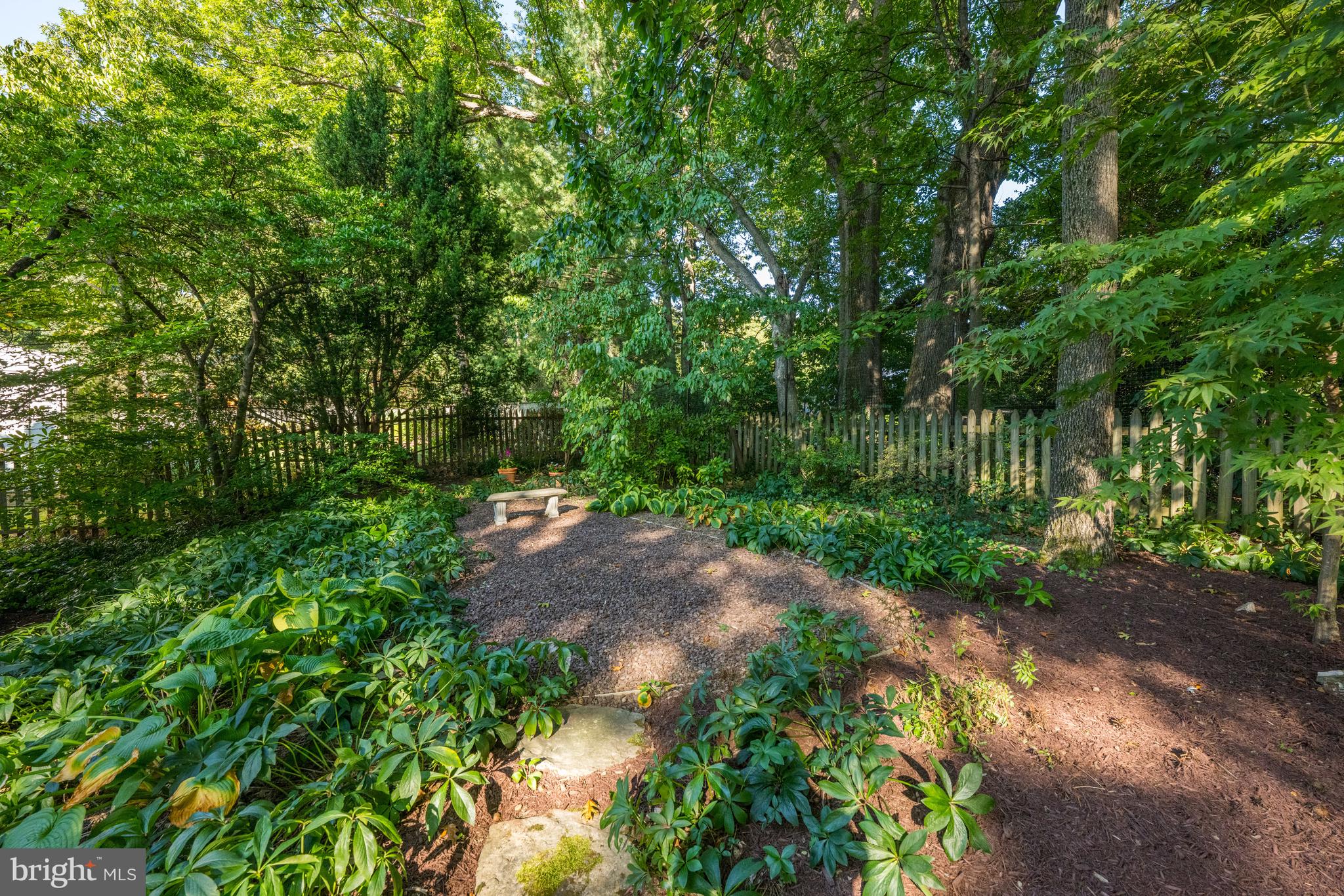 11805 HITCHING POST LANE