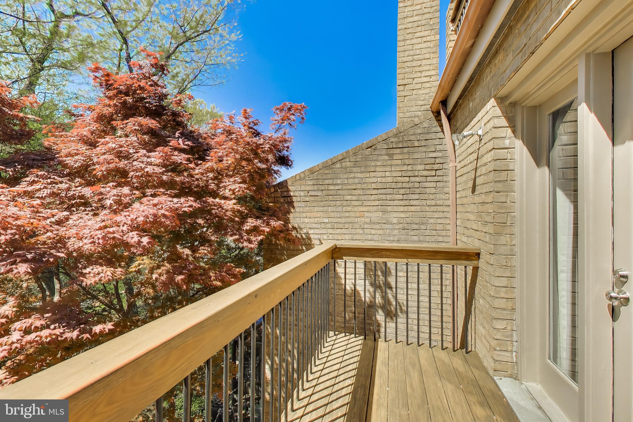 3810 N RICHMOND STREET