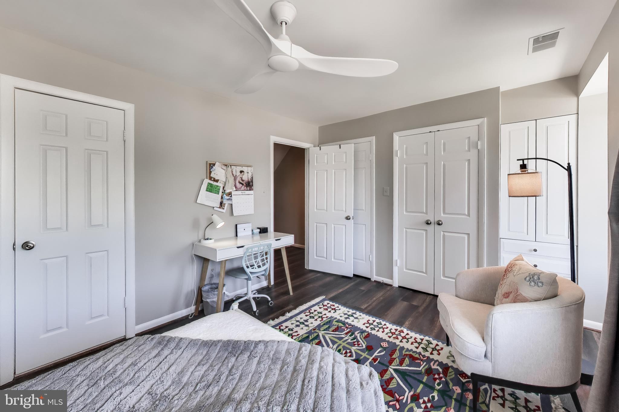 3810 N RICHMOND STREET