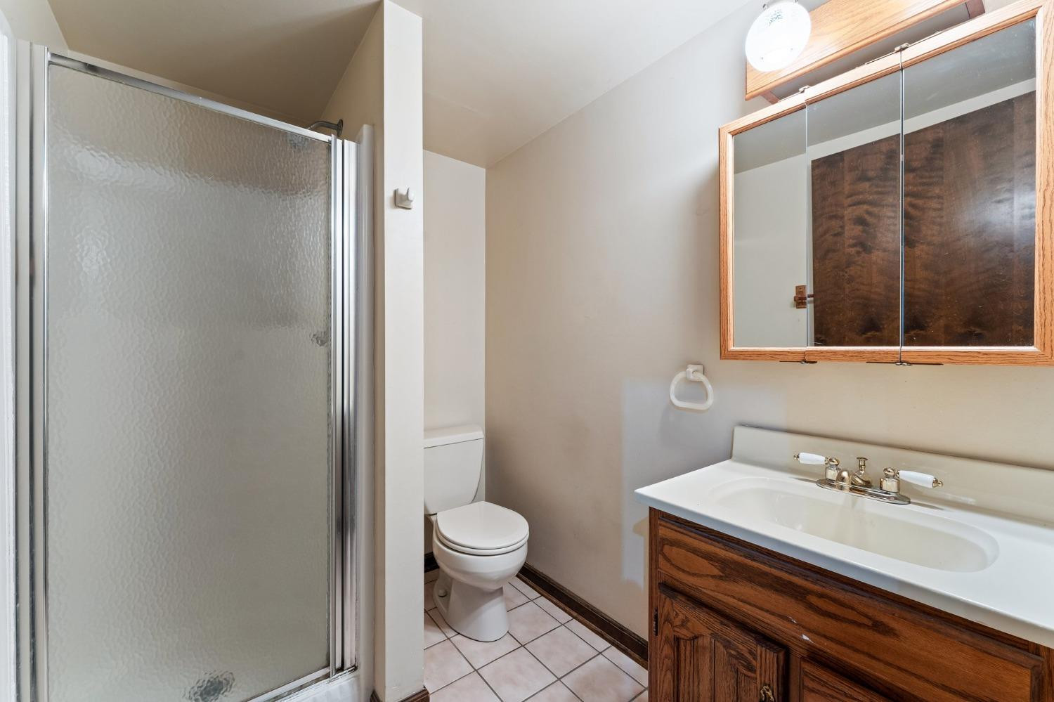 5046 W 89th Place