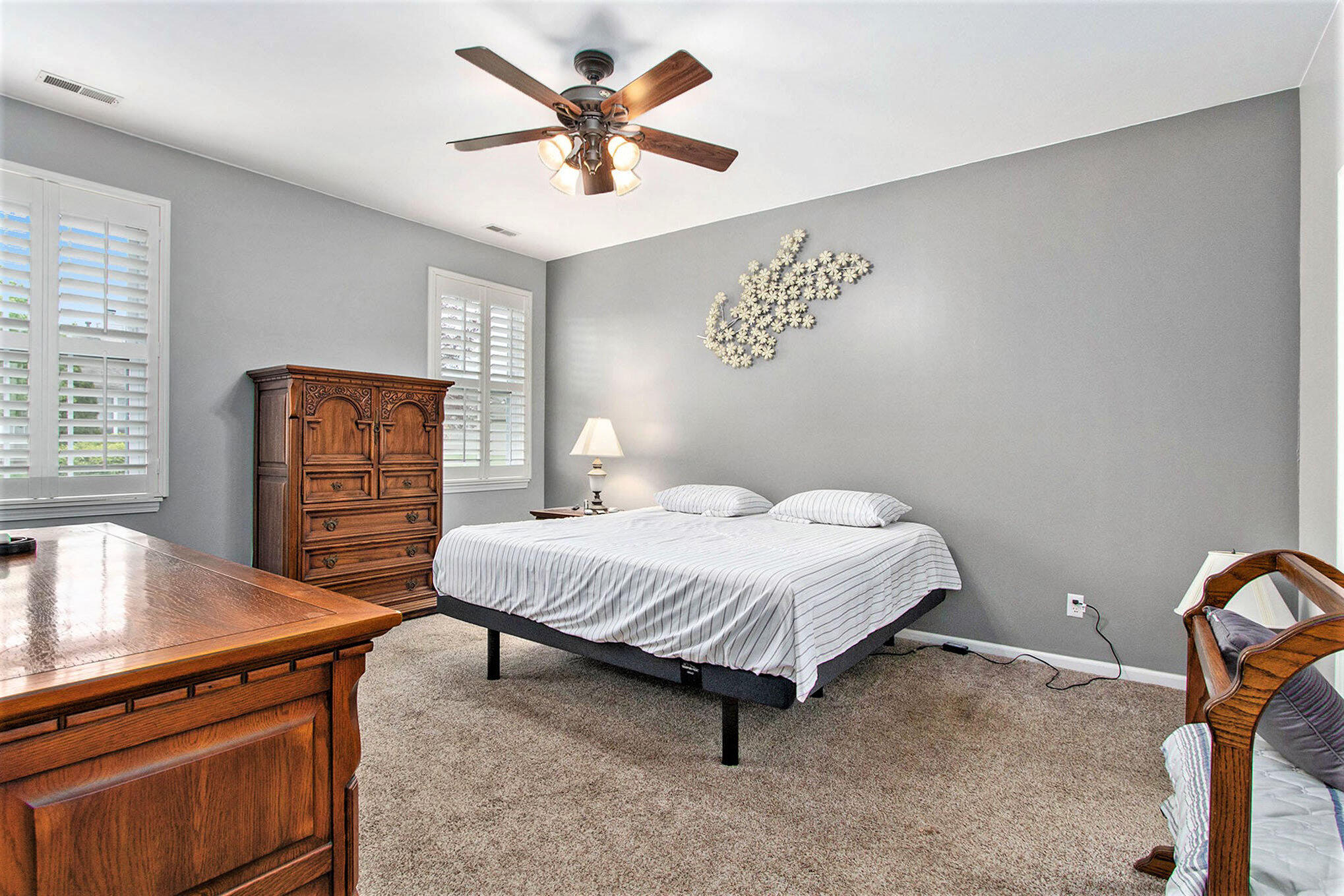 1860 Great Lakes Drive