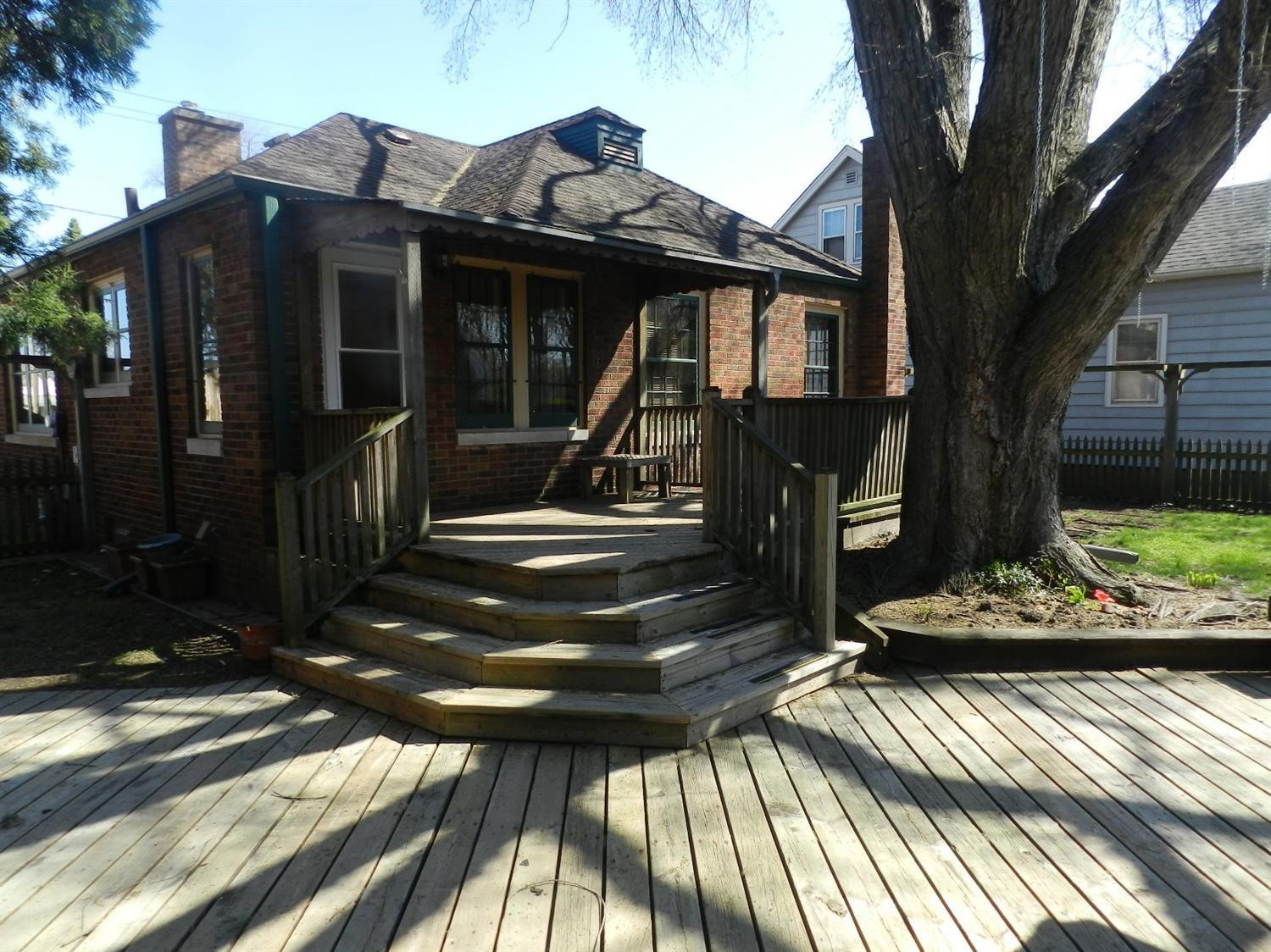 3294 Ridge Road