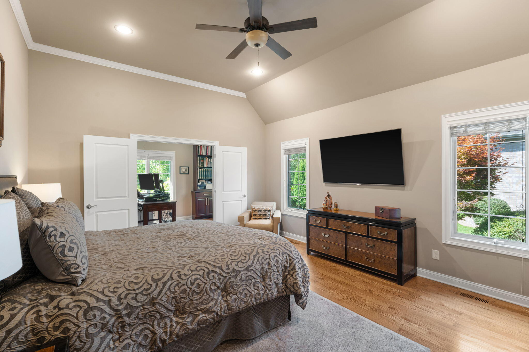 1106 Kensington Court