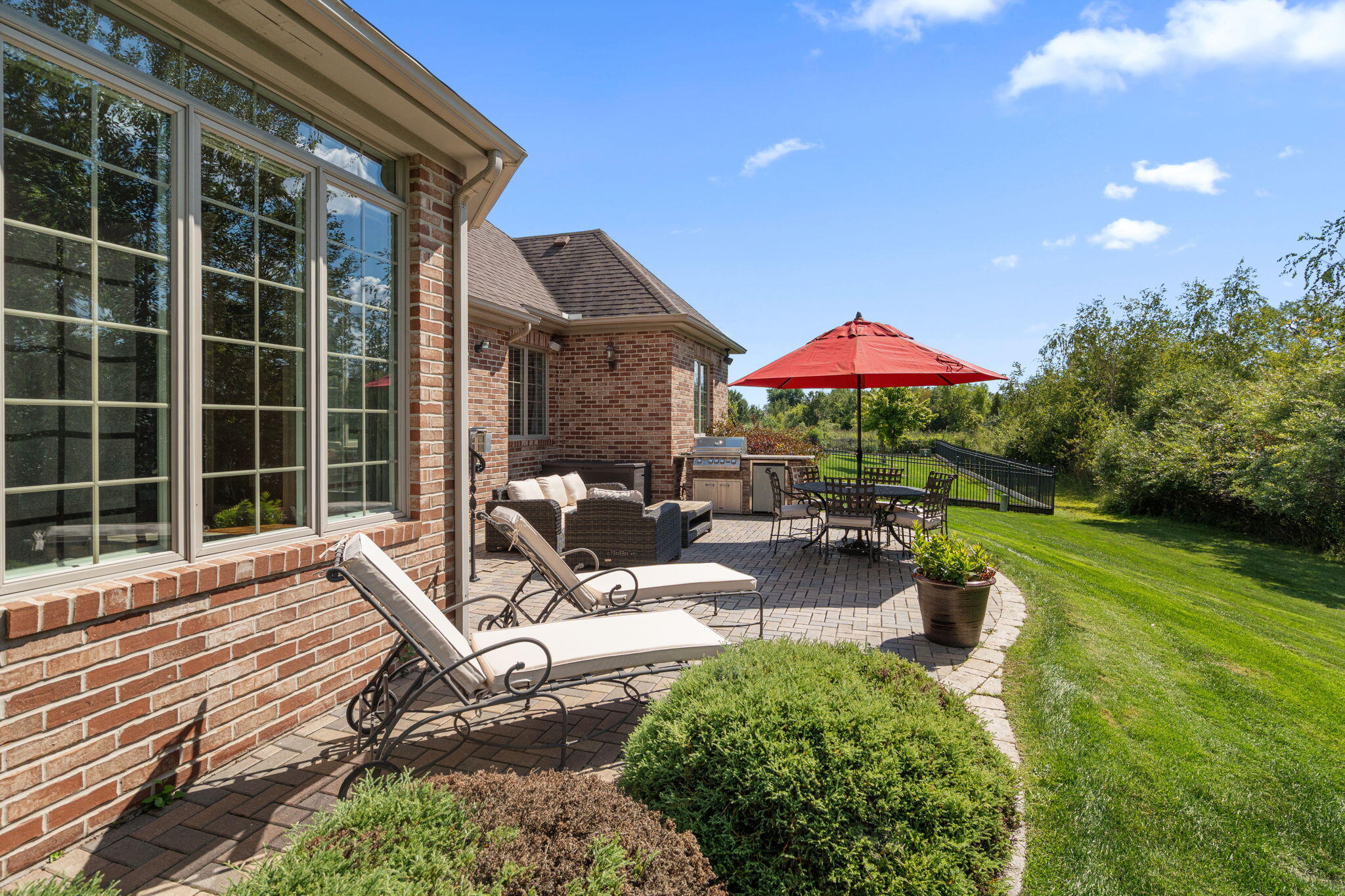 1106 Kensington Court