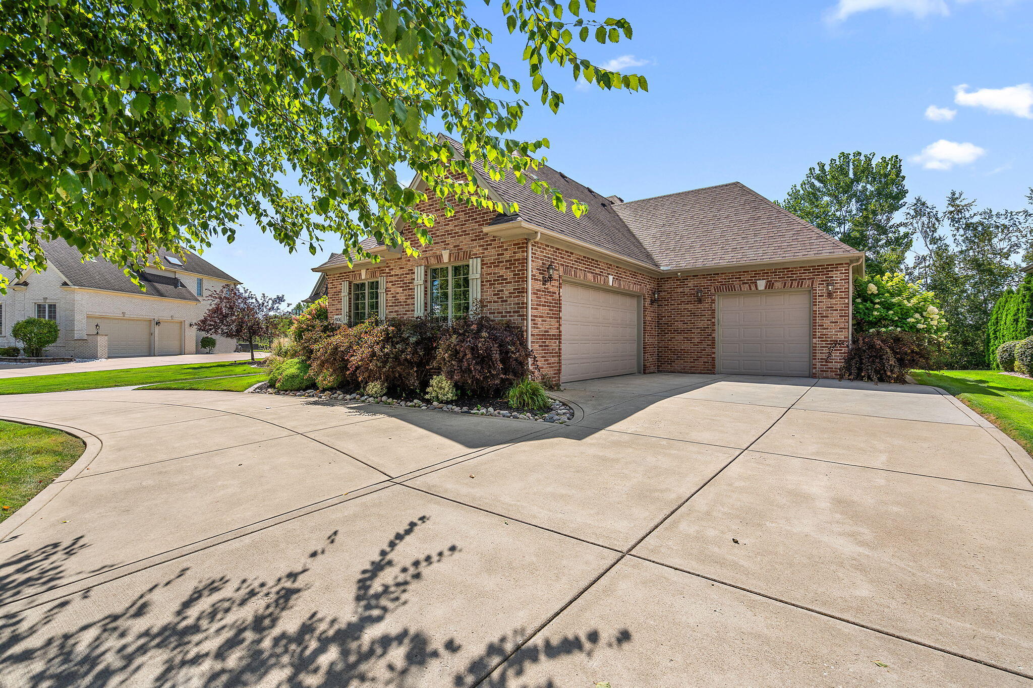 1106 Kensington Court