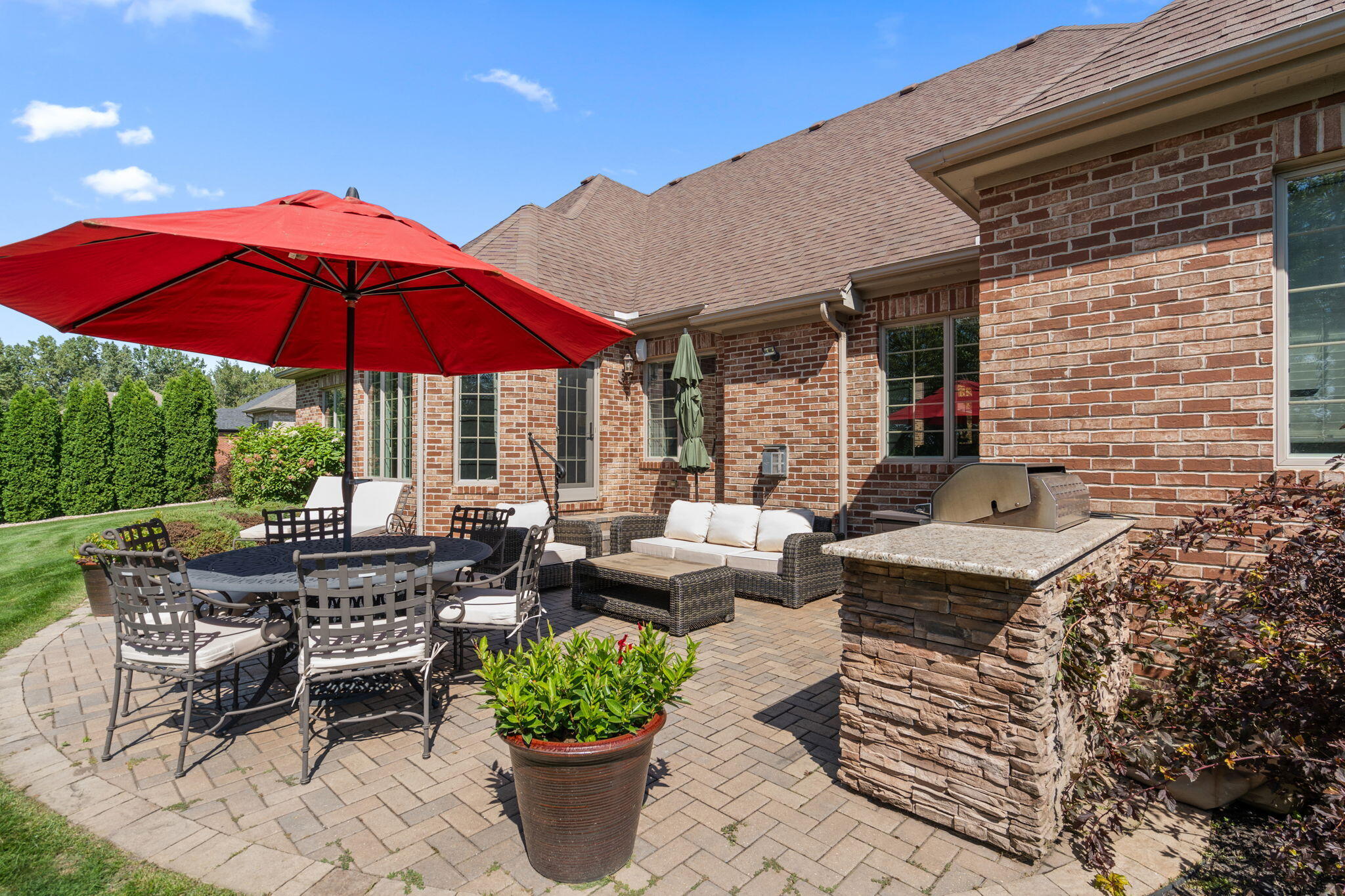 1106 Kensington Court