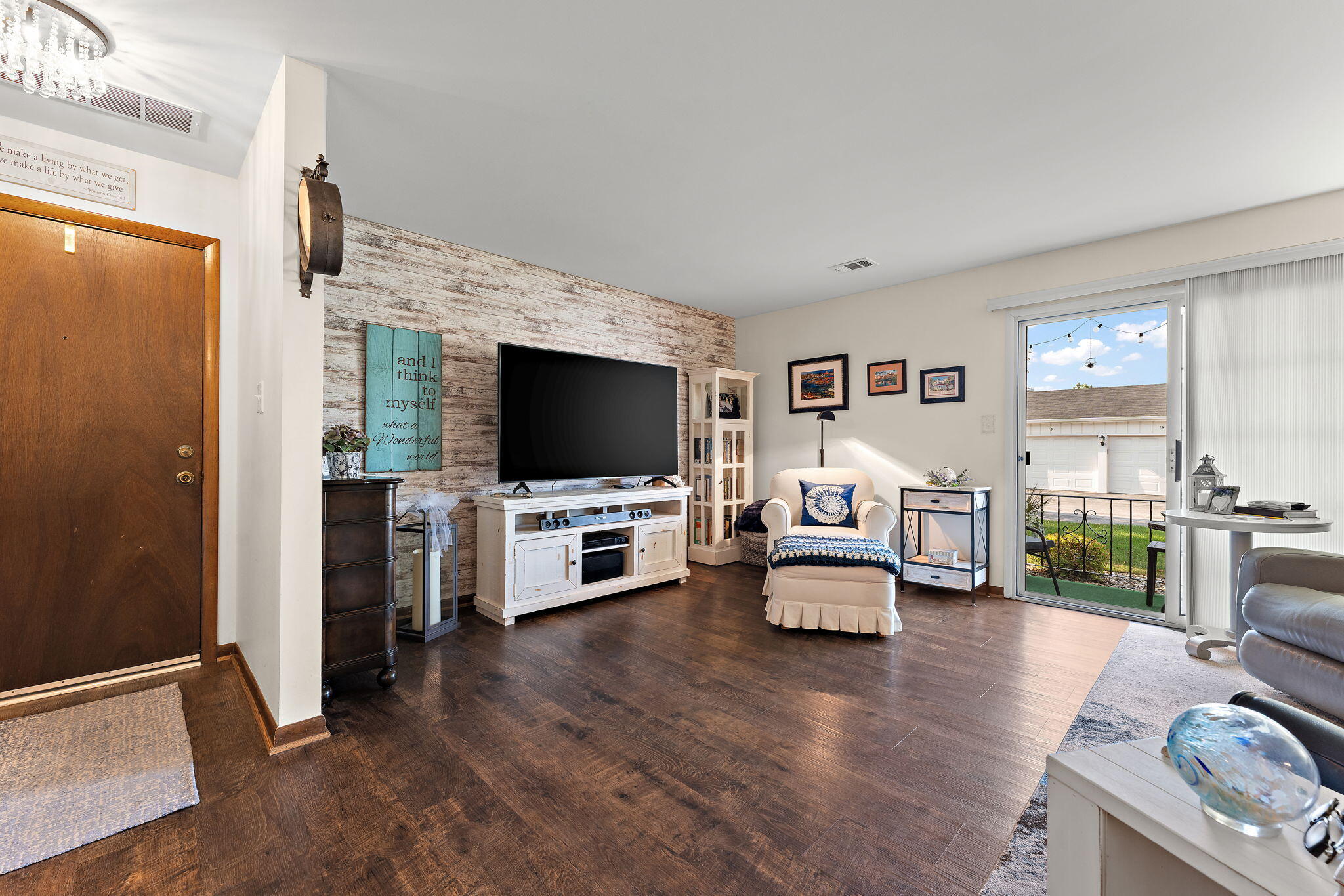 1238 Camellia Drive Unit: 11