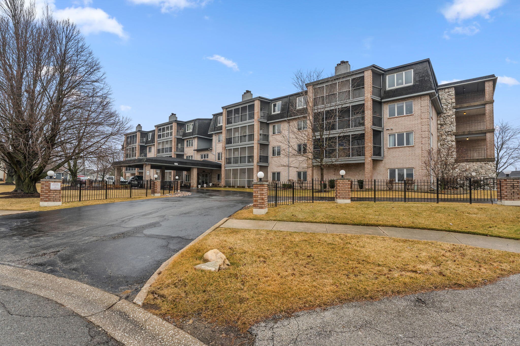 8220 Harrison Avenue Unit: 408