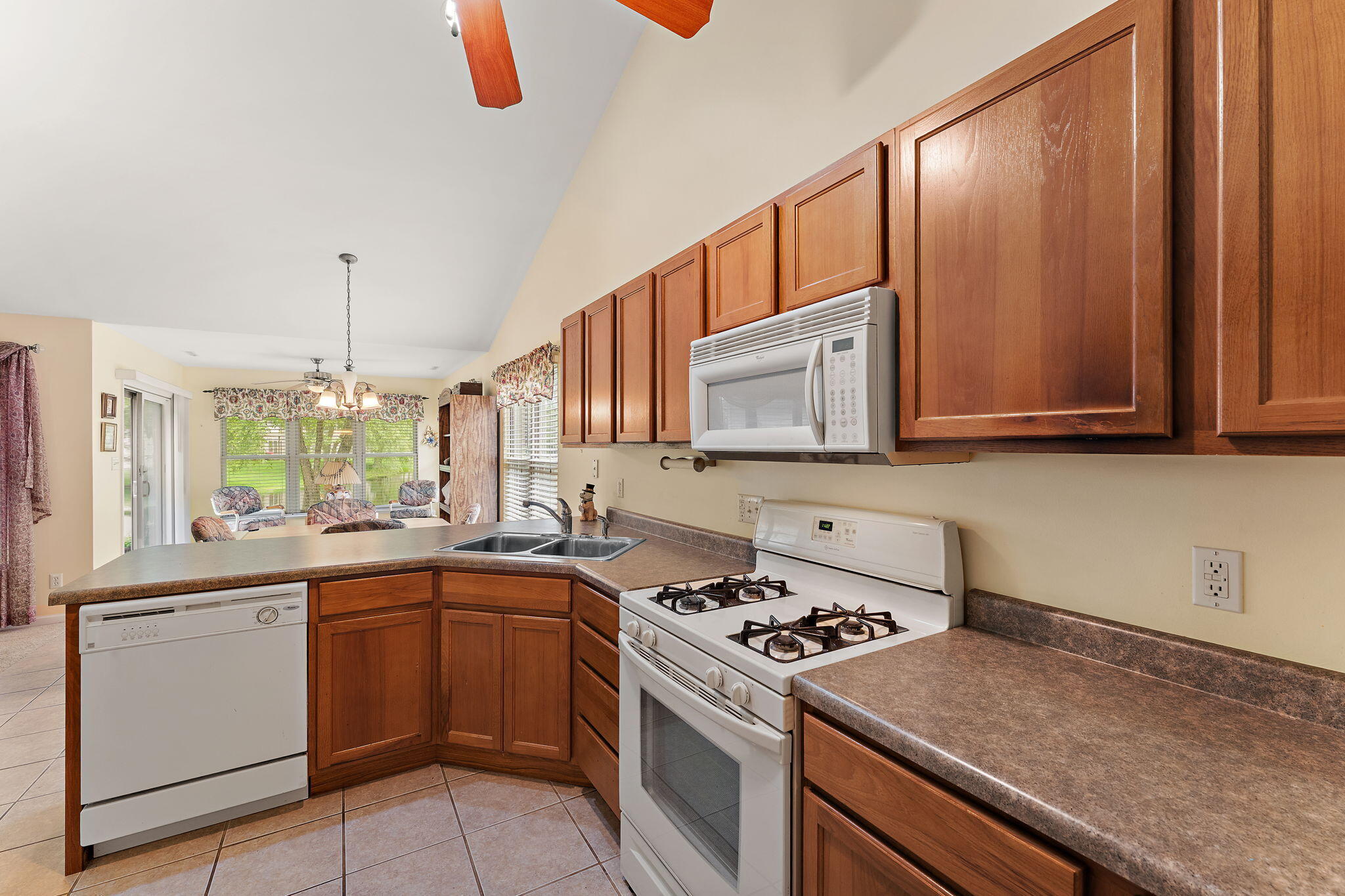 1138 Cherrywood Lane