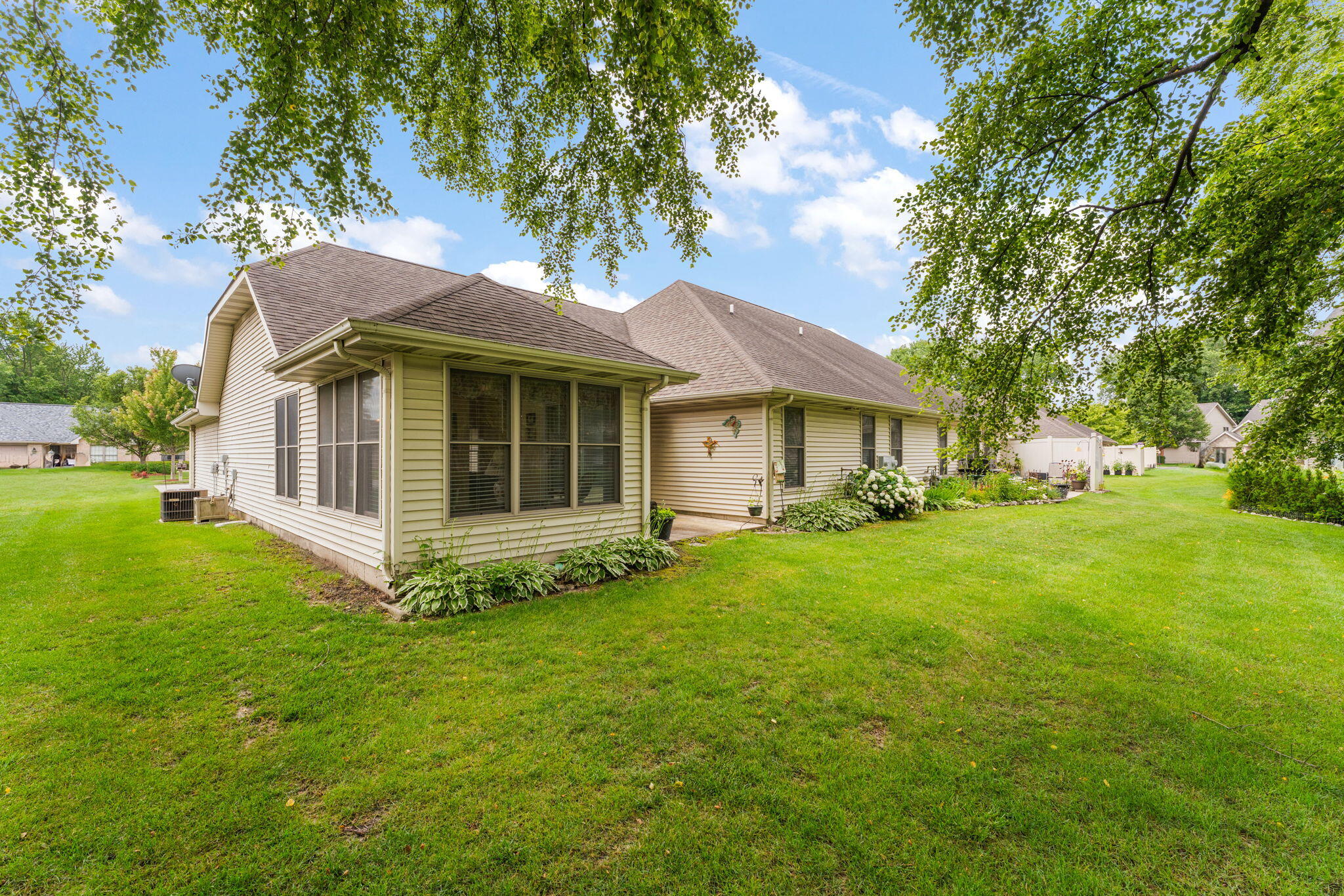 1138 Cherrywood Lane