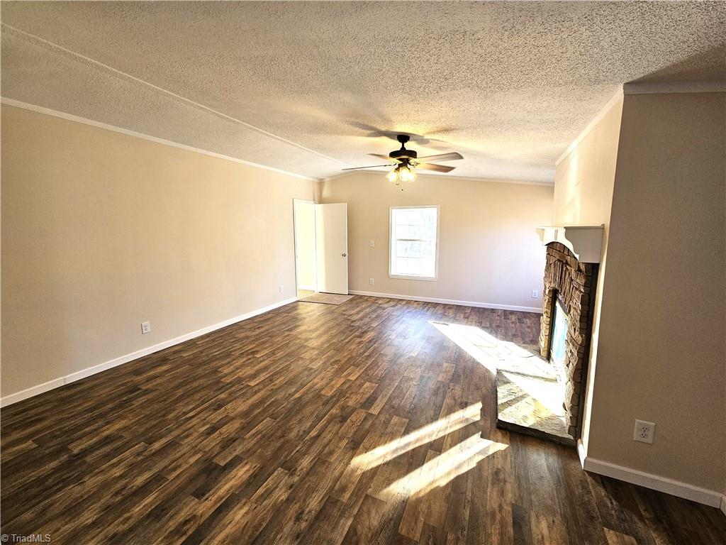 1070 Kimberly Drive