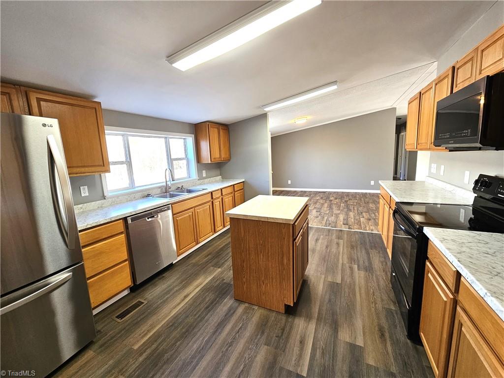 1070 Kimberly Drive