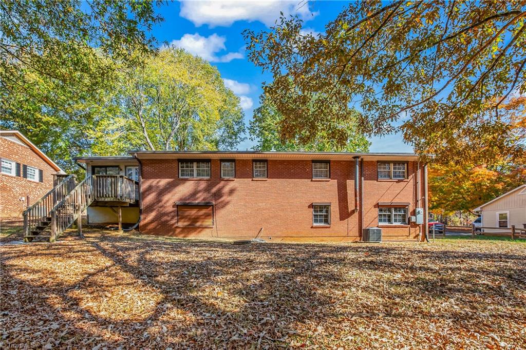 4806 Candlelight Drive