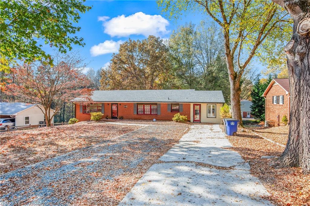 4806 Candlelight Drive
