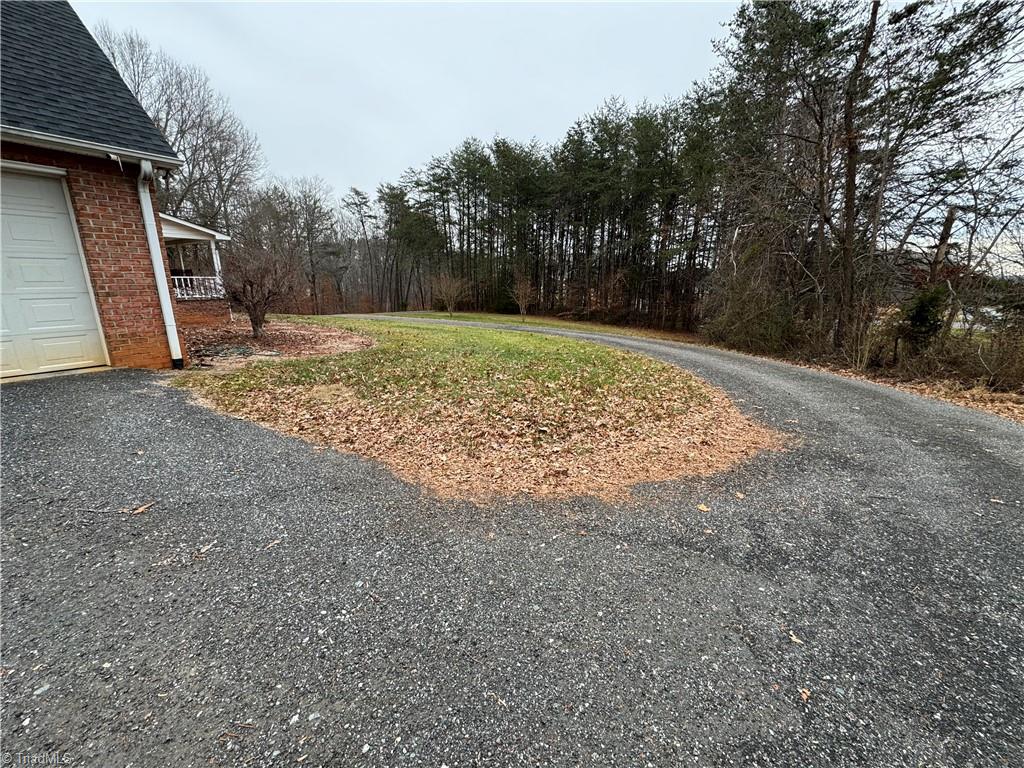 1021 Brookview Road