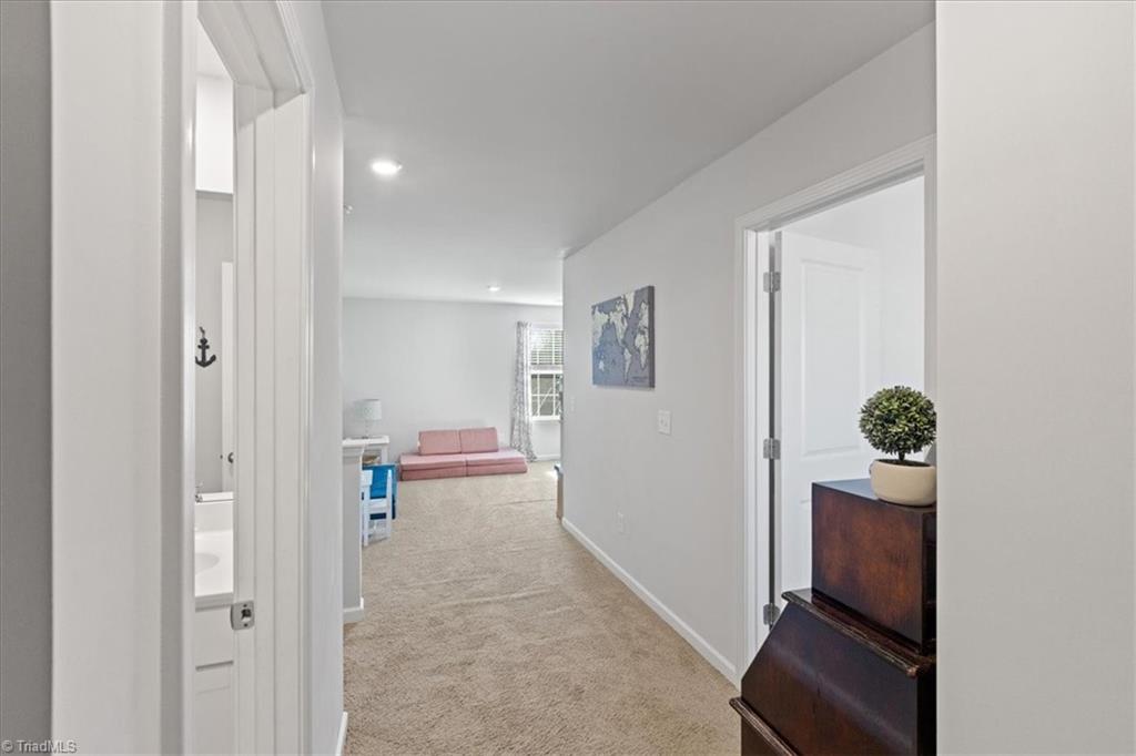 104 Saddlehorse Lane