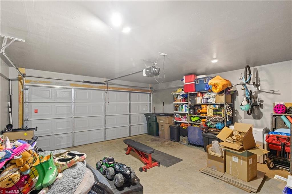 104 Saddlehorse Lane