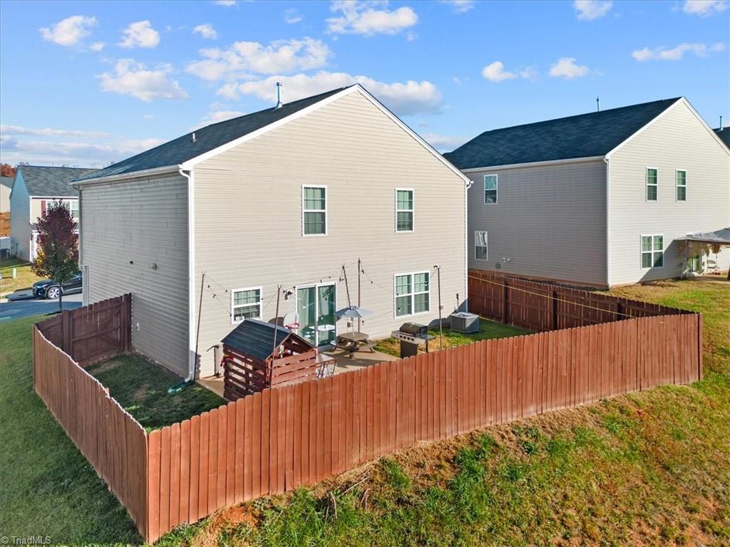 104 Saddlehorse Lane
