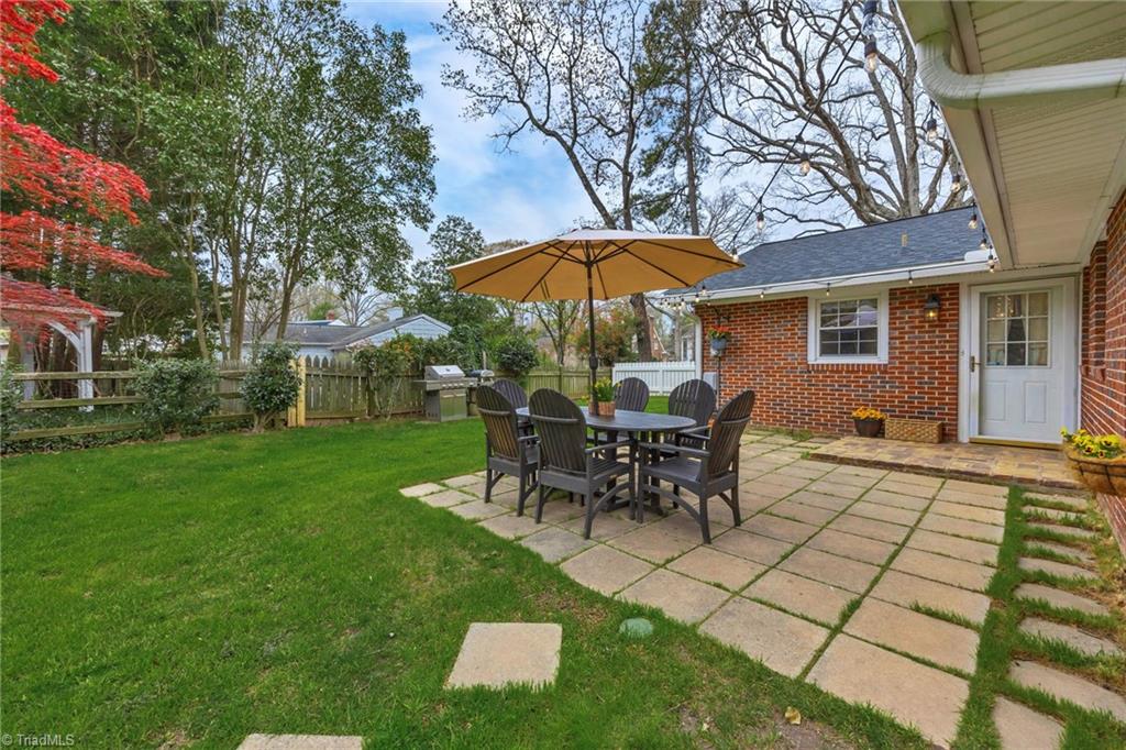 785 N Stratford Road