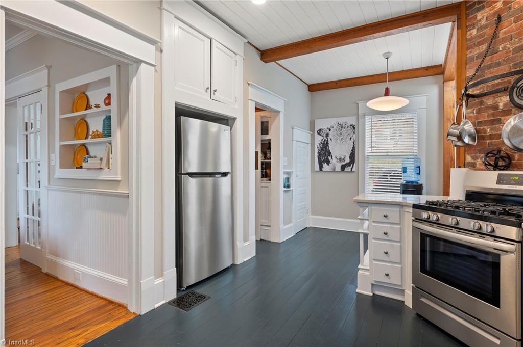 1521 Seneca Street, Winston-Salem