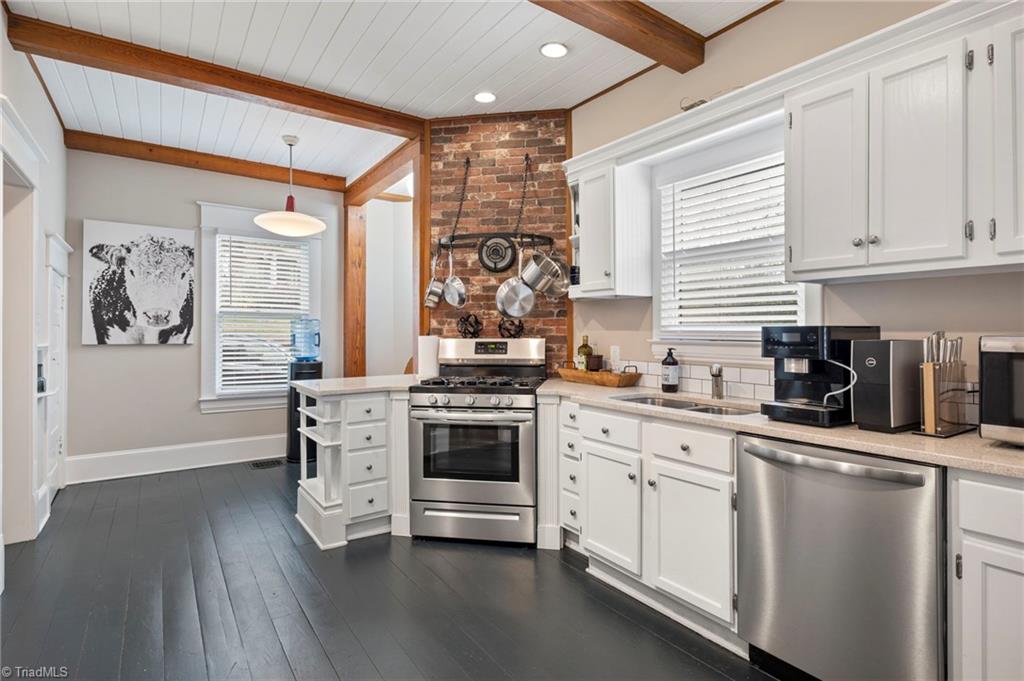 1521 Seneca Street, Winston-Salem
