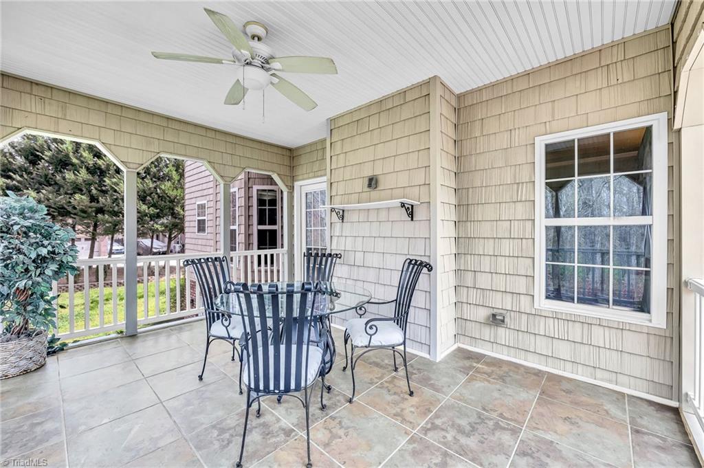 108 Loganberry Court
