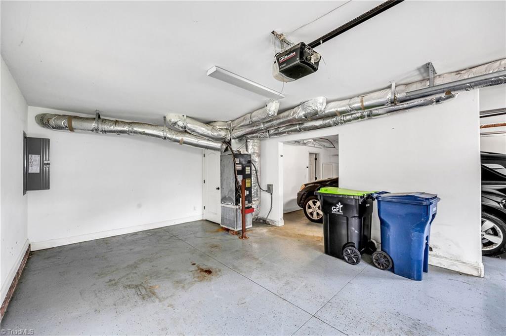 108 Loganberry Court