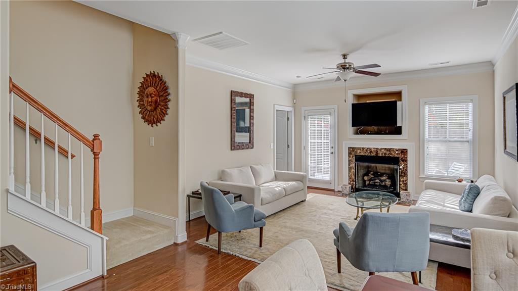 1435 Neville Gardens Lane, Winston-Salem