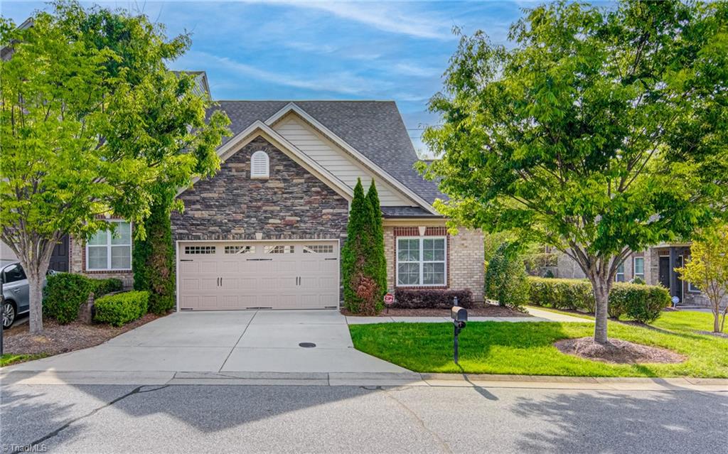 1435 Neville Gardens Lane, Winston-Salem