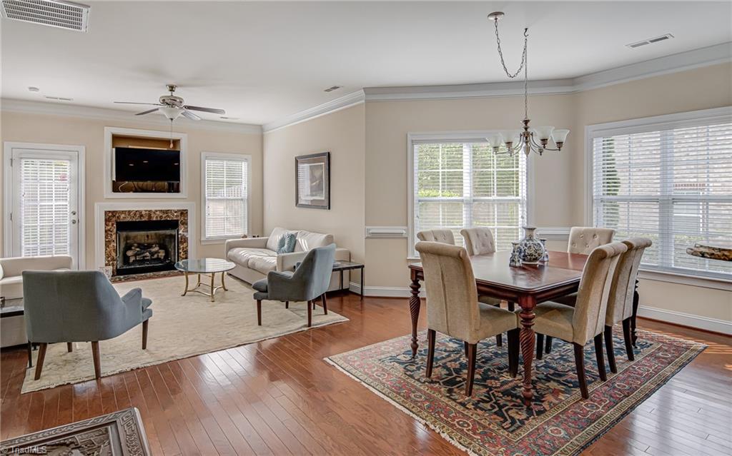 1435 Neville Gardens Lane, Winston-Salem