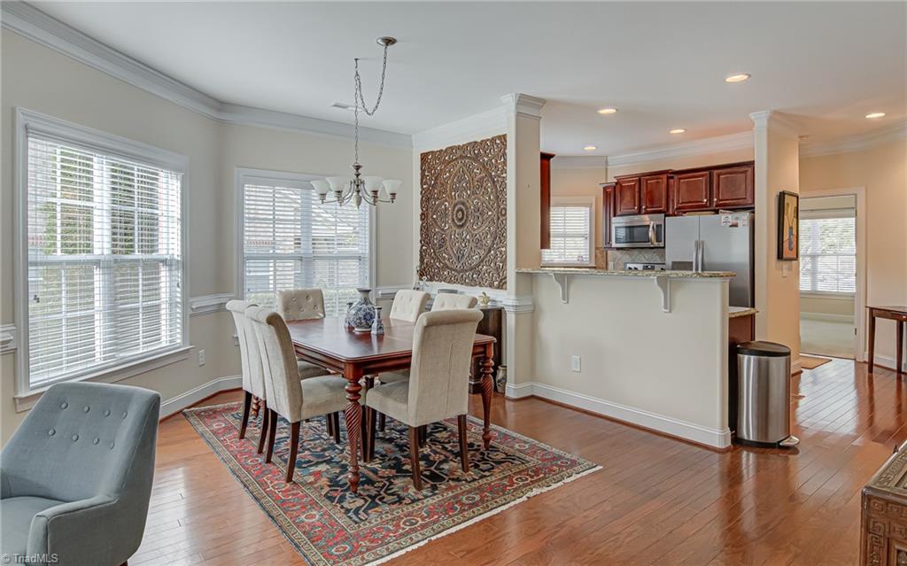 1435 Neville Gardens Lane, Winston-Salem