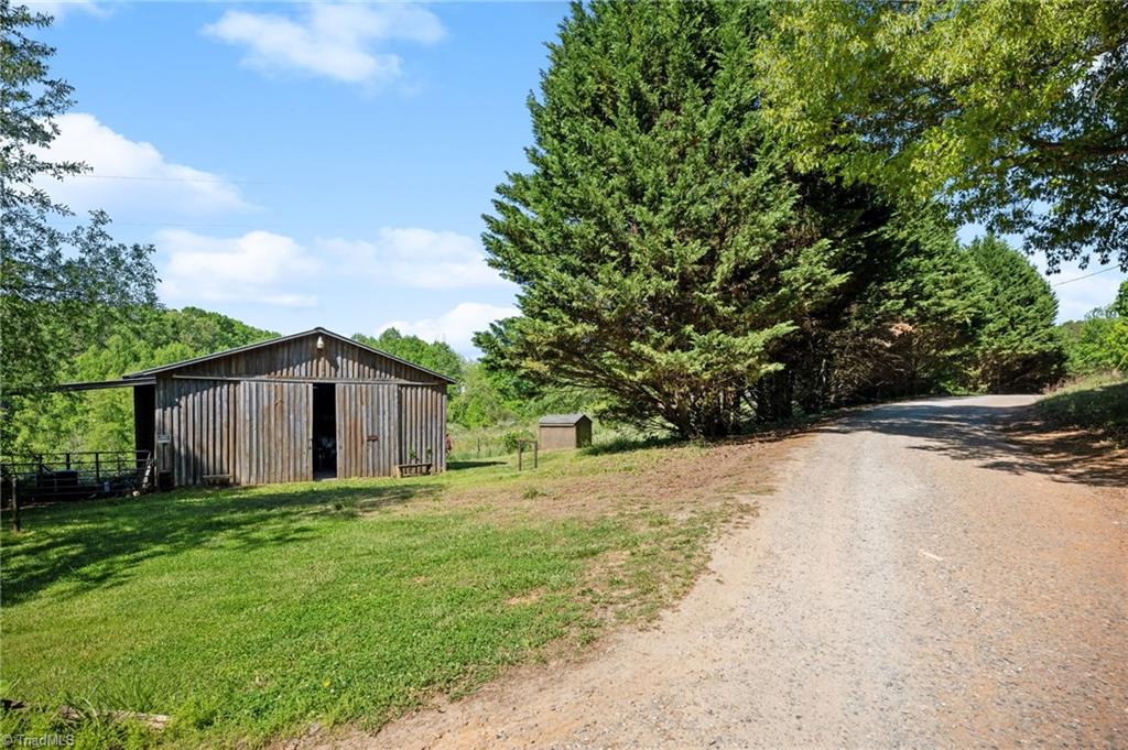 226 Green Meadow Lane