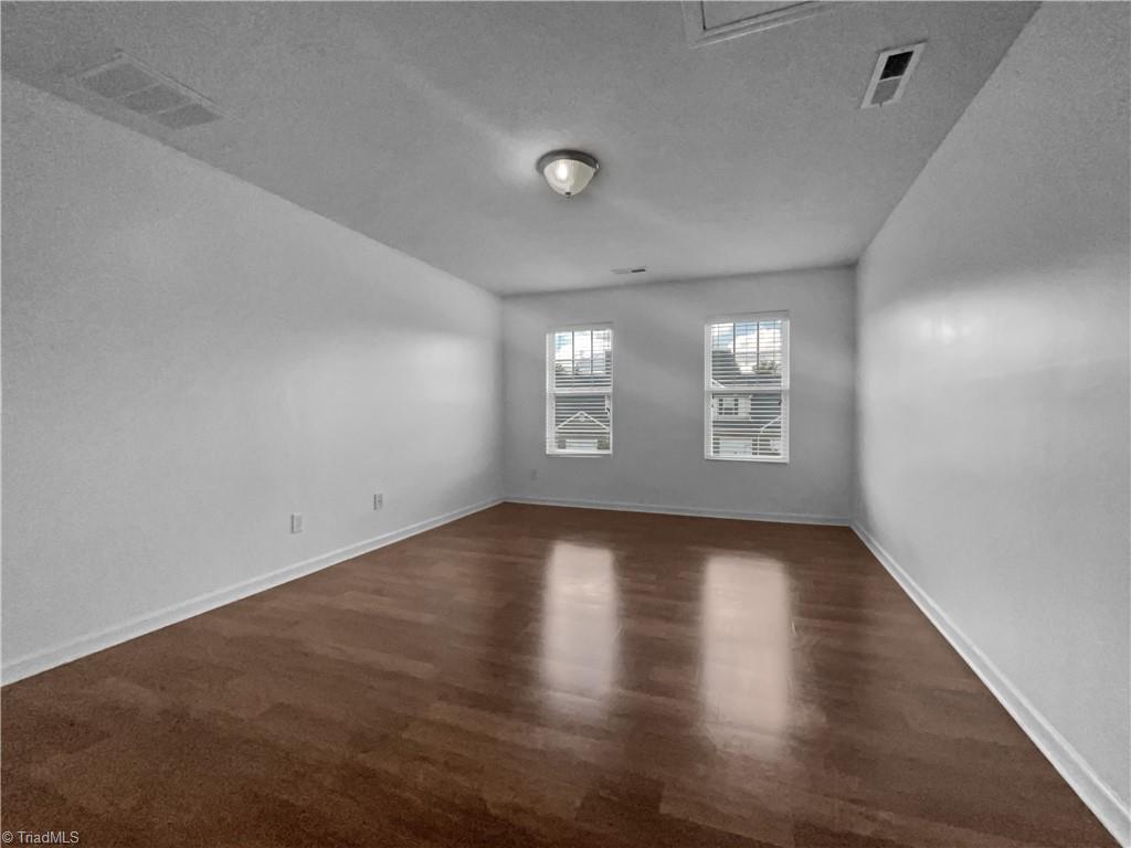 118 Penry Lane