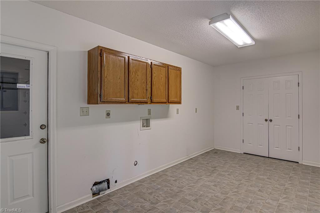 461 Chadbourne Court