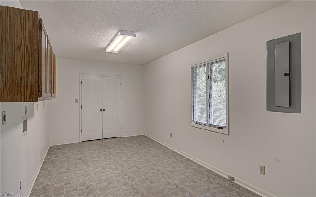 461 Chadbourne Court