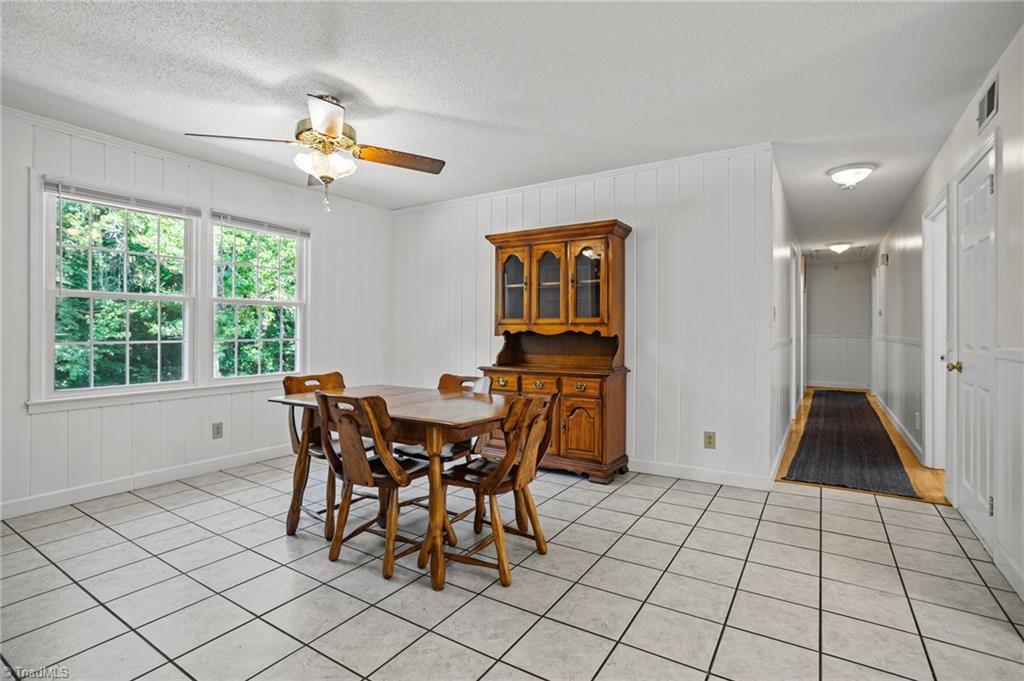 305 Benbow Drive