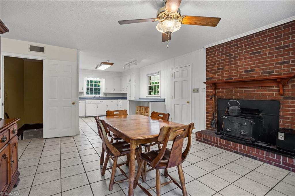 305 Benbow Drive