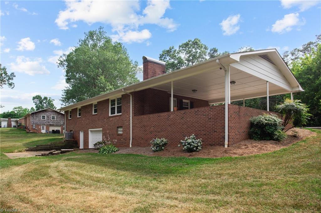 305 Benbow Drive