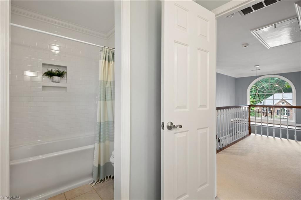 5097 River Chase Ridge, Winston-Salem
