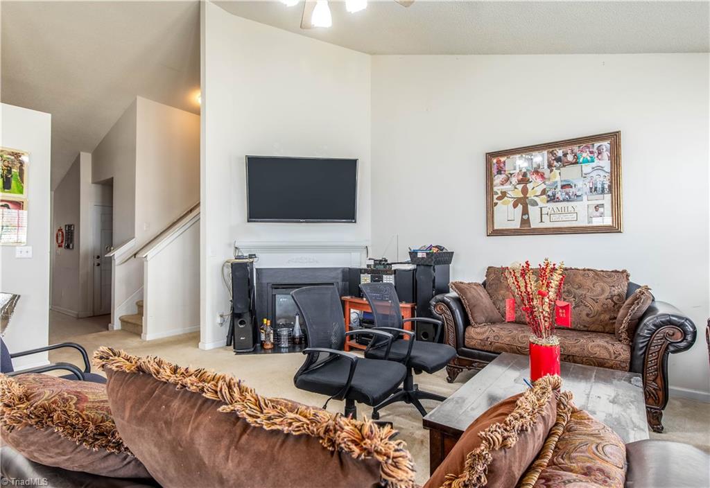 111 Harris Court