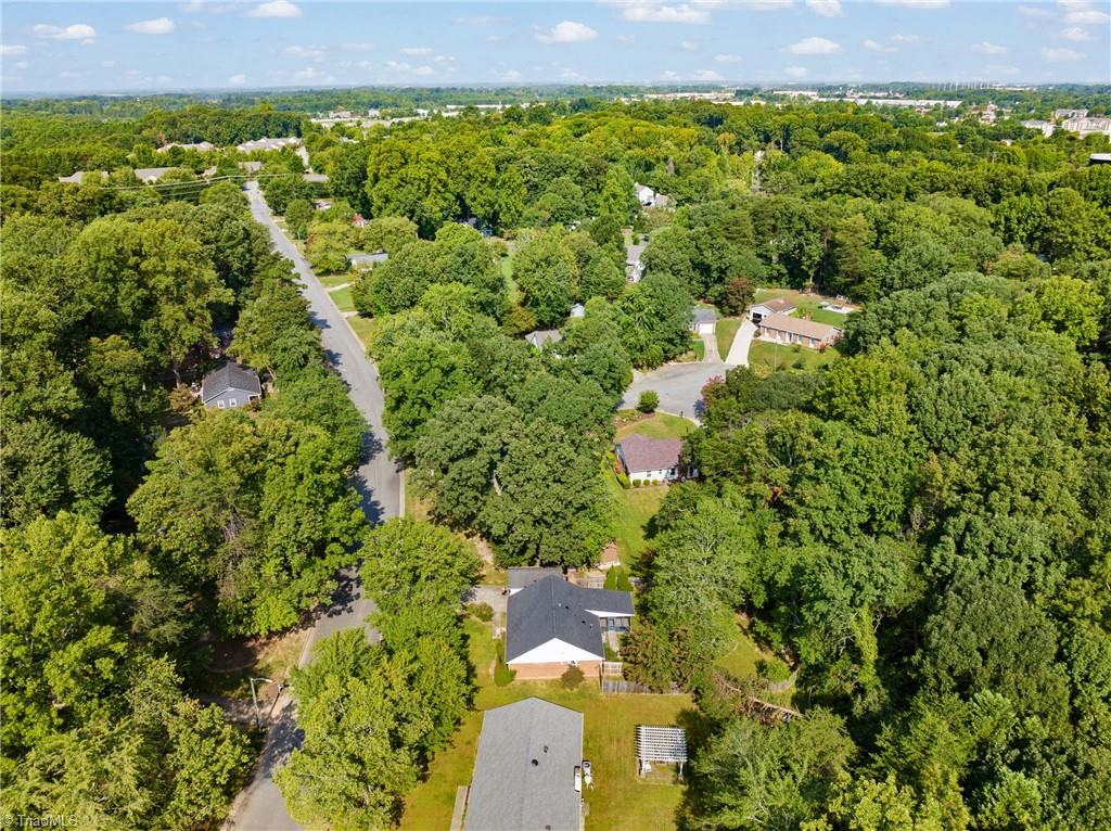 1109 Eagle Road