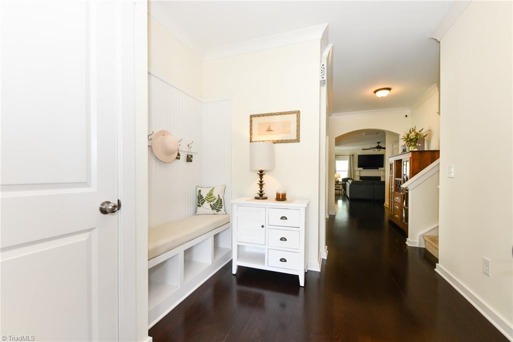 1606 Running Deer Drive
