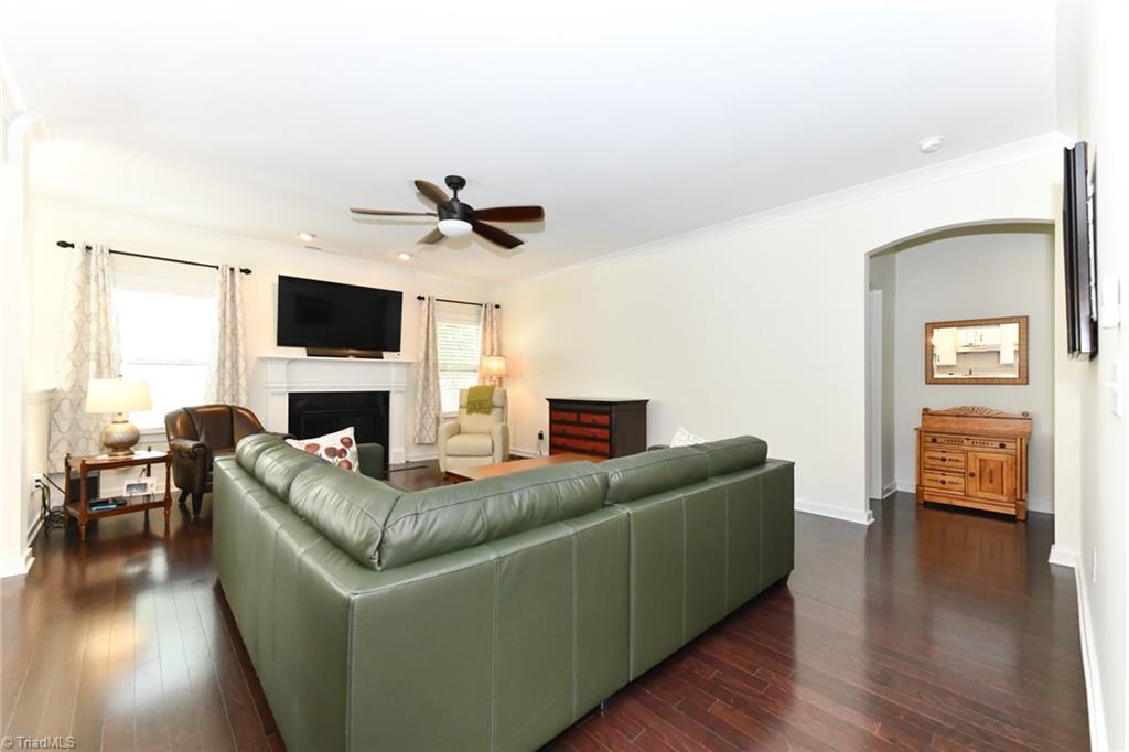 1606 Running Deer Drive