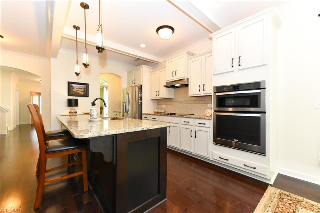1606 Running Deer Drive