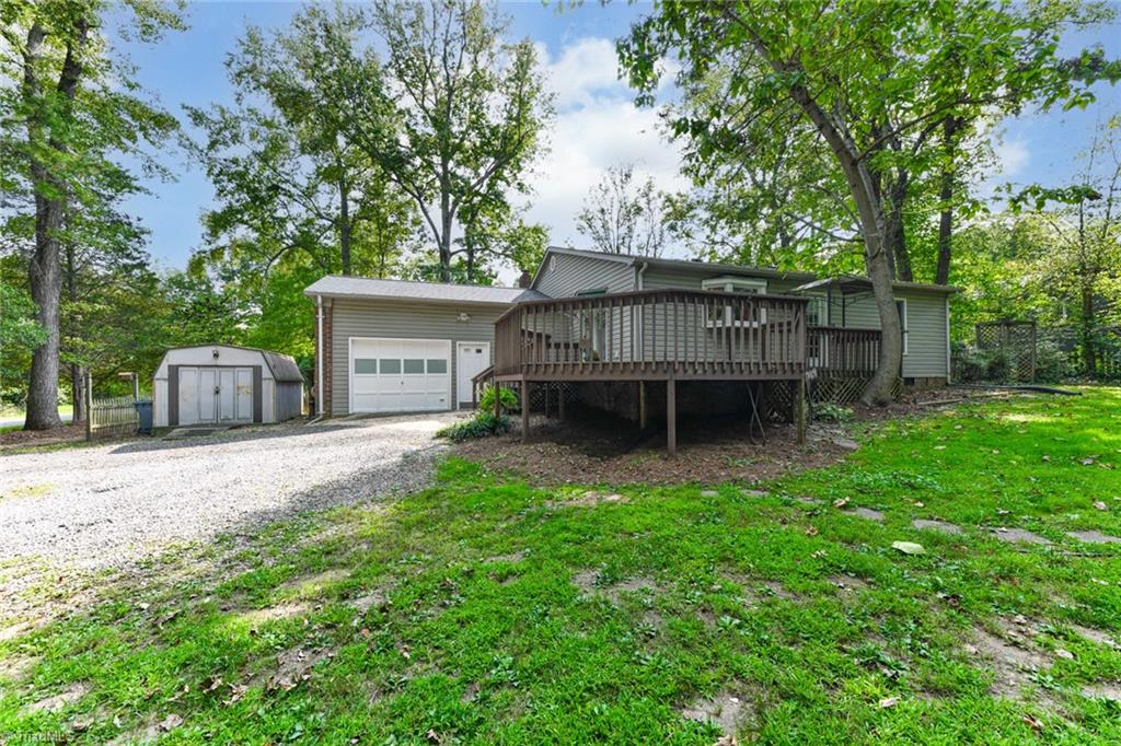 3807 Edgewood Terrace Road