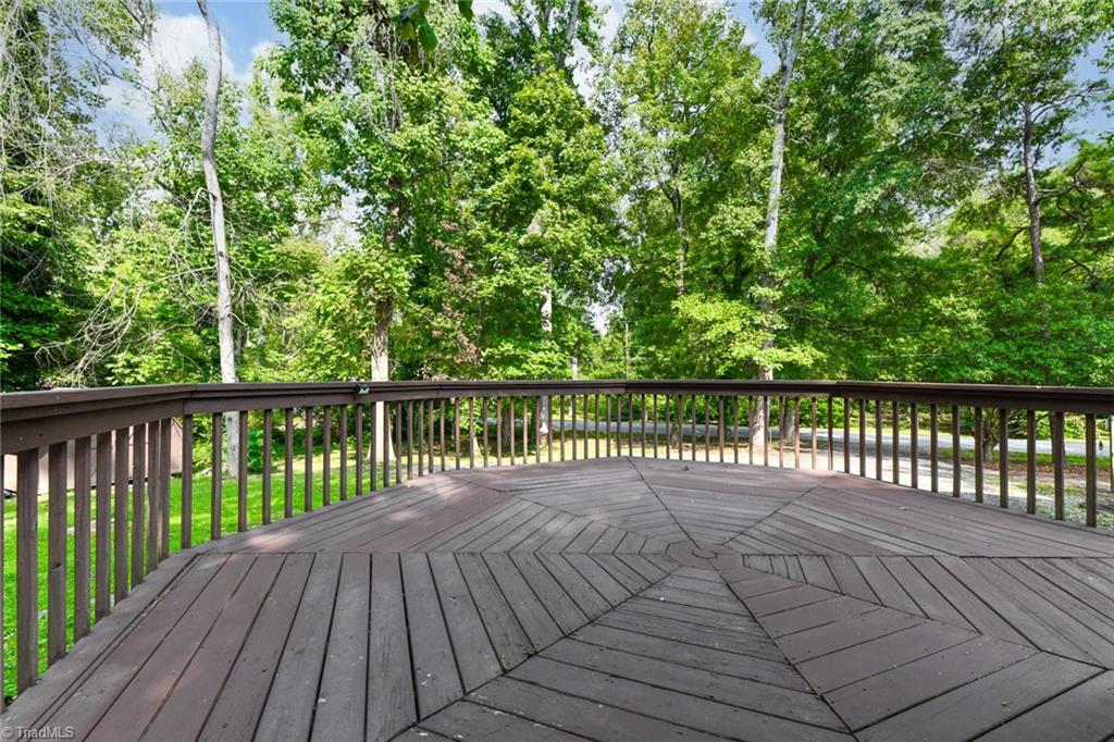 3807 Edgewood Terrace Road