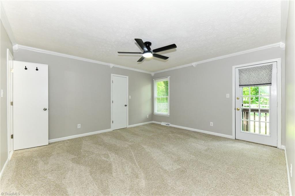 3807 Edgewood Terrace Road