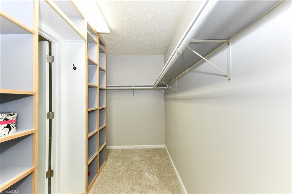3807 Edgewood Terrace Road