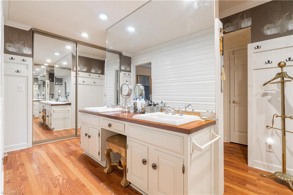 104 Spyglass Drive